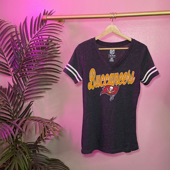 Team Apparel Tops - NFL TEAM APPAREL - GREY BUCCANEERS T-SHIRT